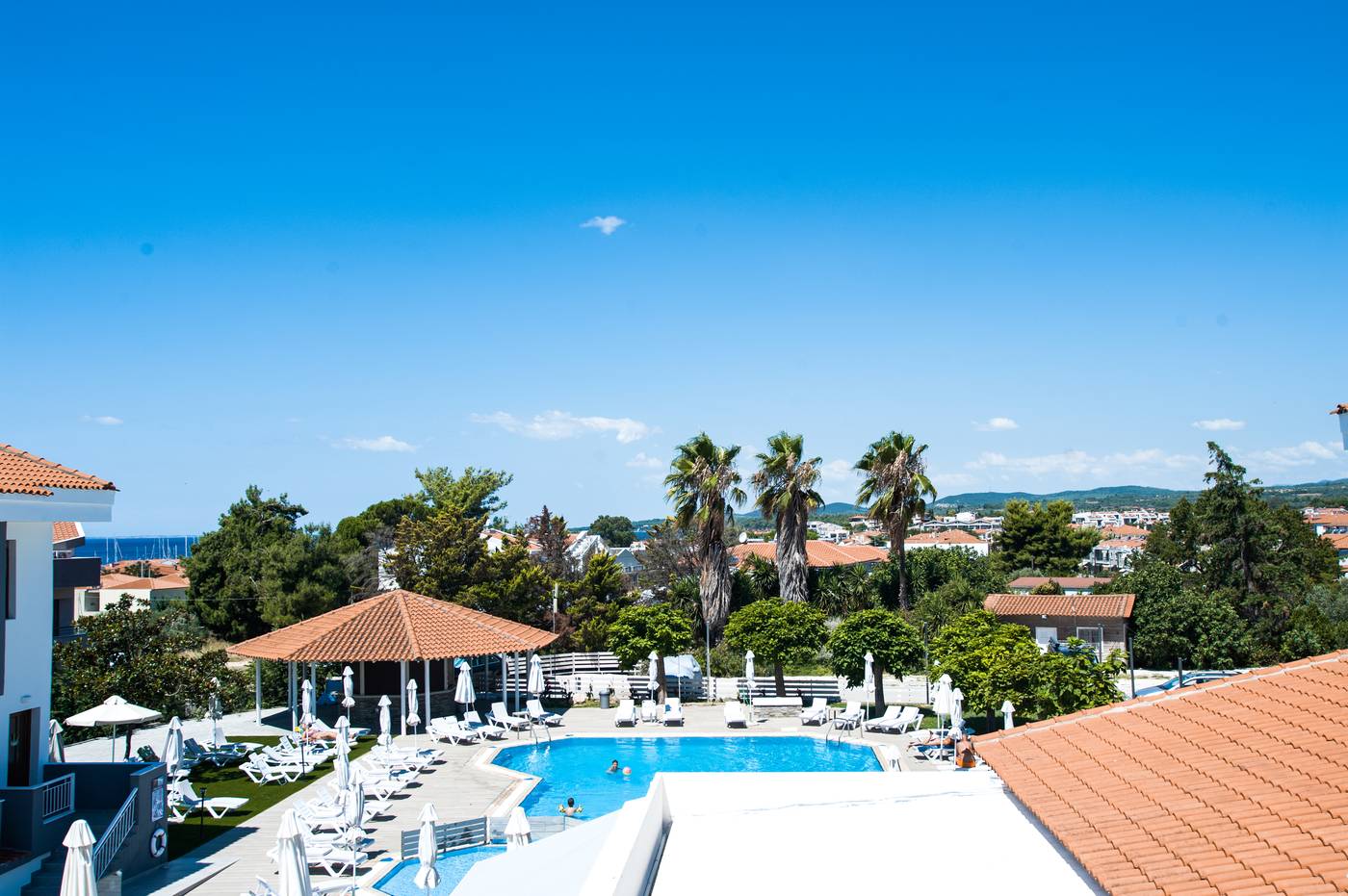 Lily-Ann-Village-Room-4