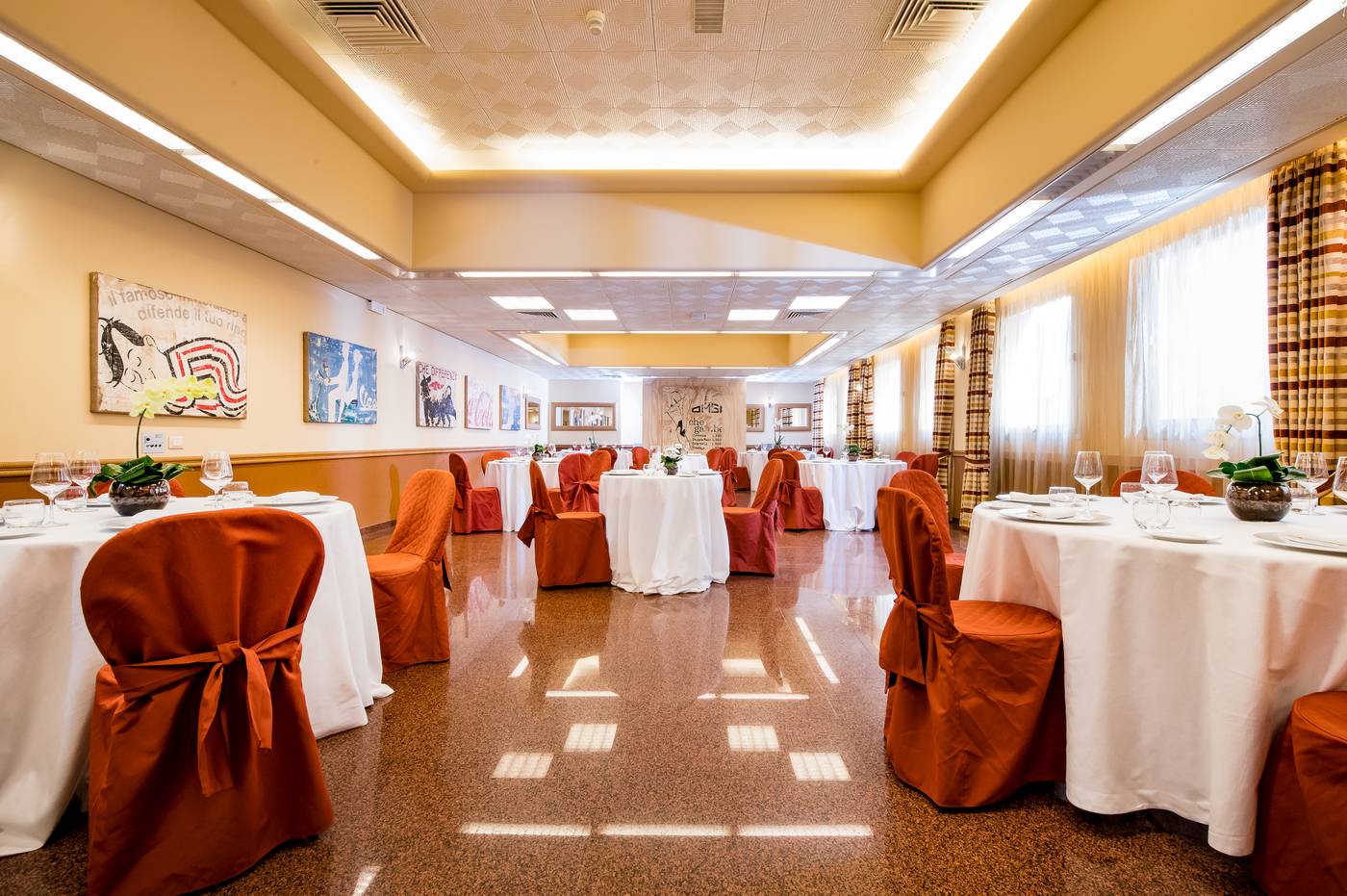 Astoria-Palace-Hotel-Restaurant-38