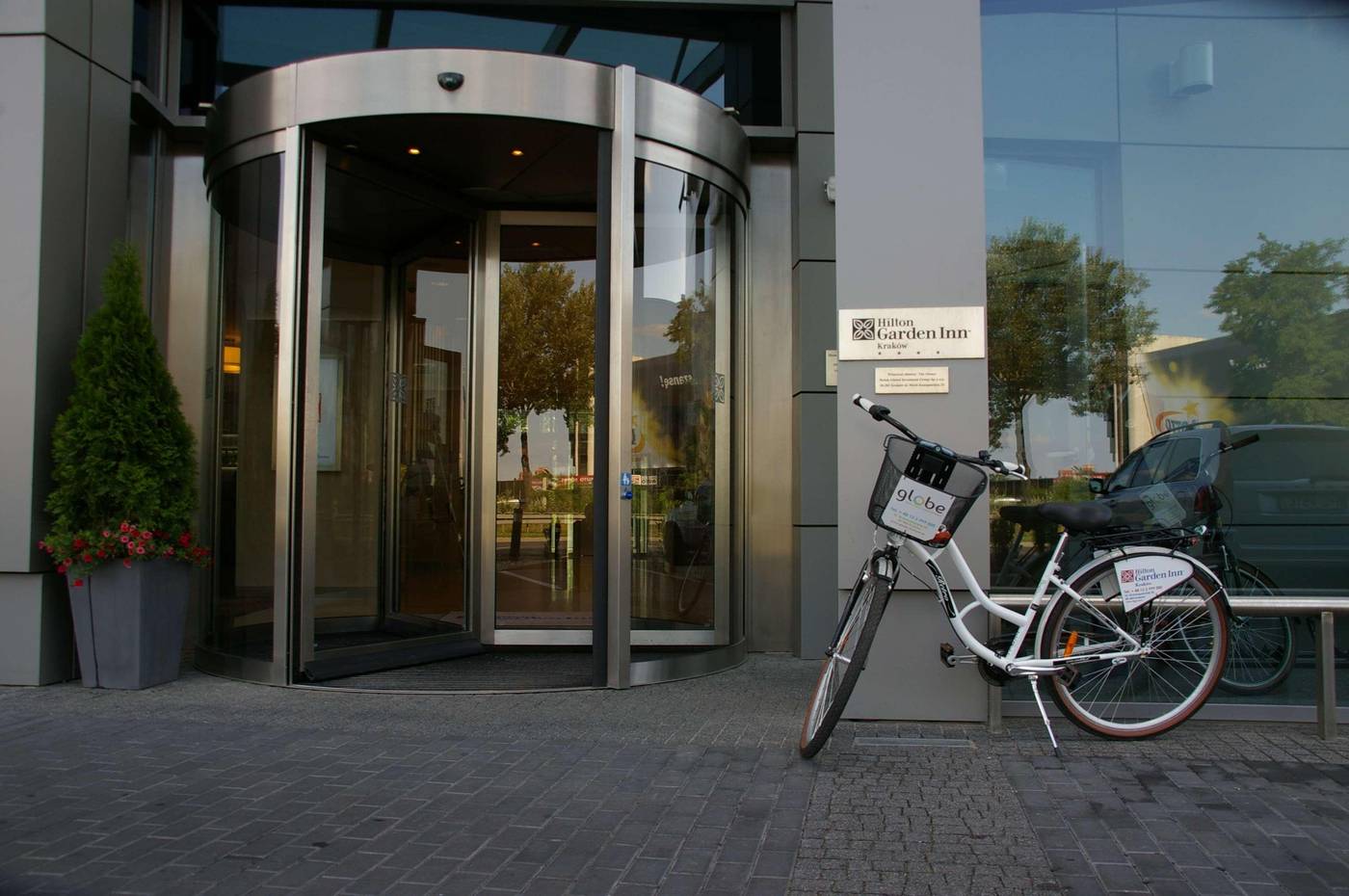 Hilton-Garden-Inn-Krakow-General-view-4