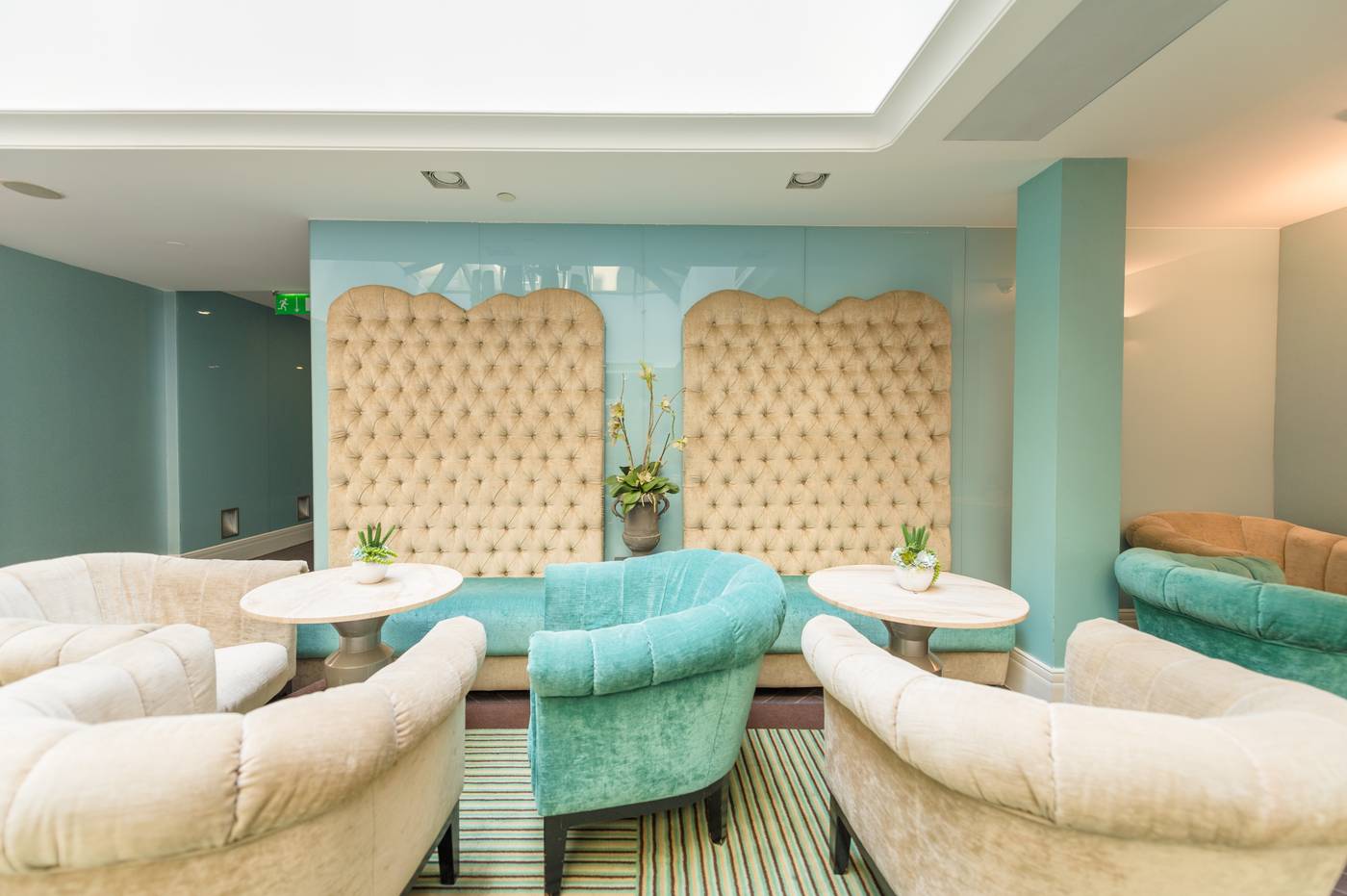 La-Prima-Fashion-Hotel-Lobby-3