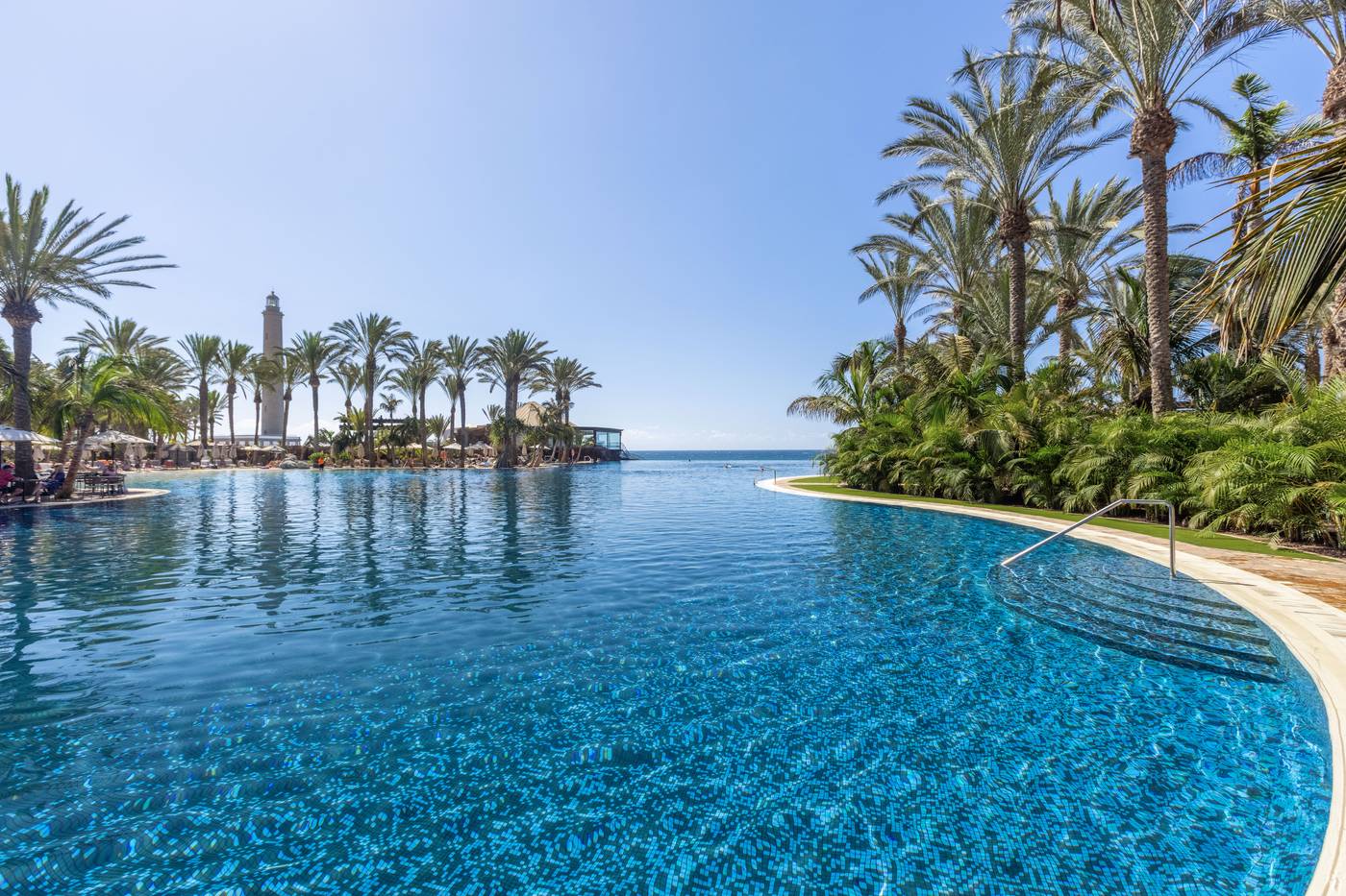 Lopesan-Costa-Meloneras-Resort---Spa-Pool-5