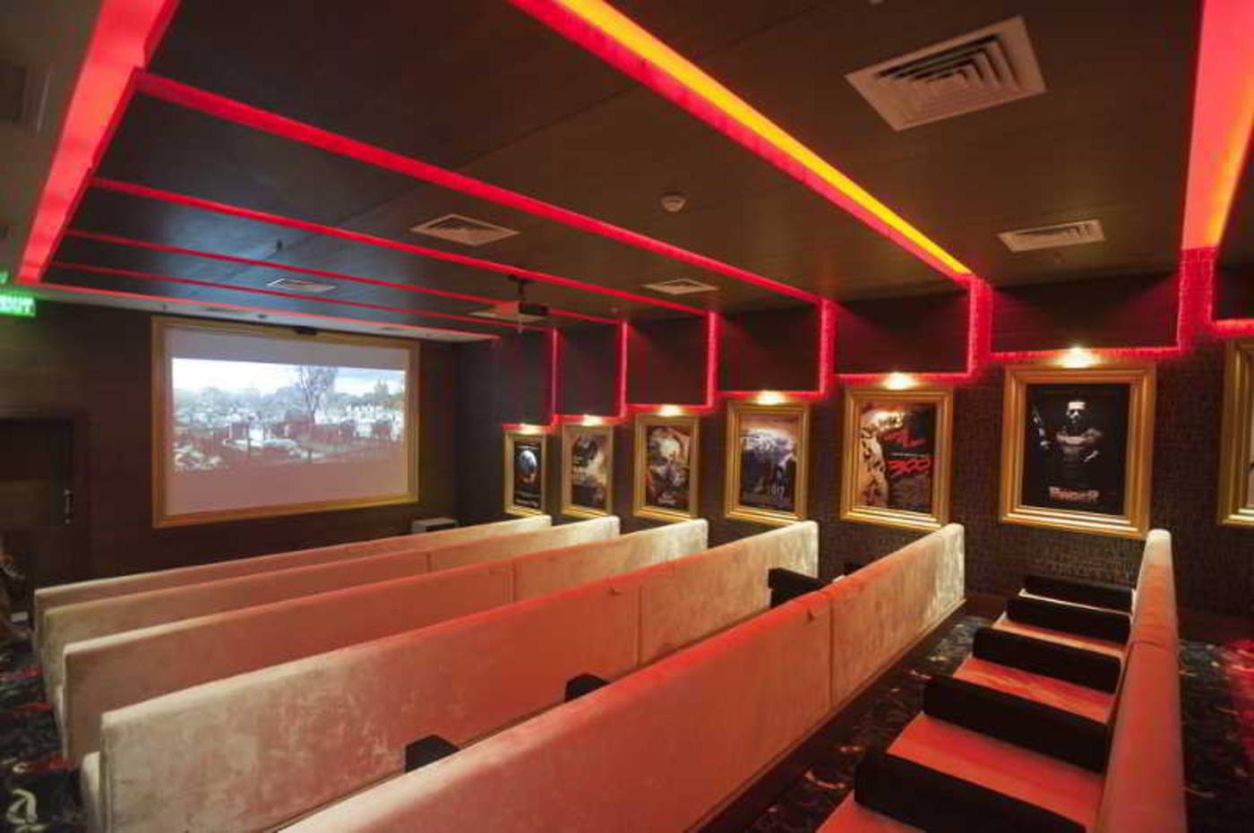 Diamond-Excellence-Resort---Spa-Sports-and-Entertainment-69