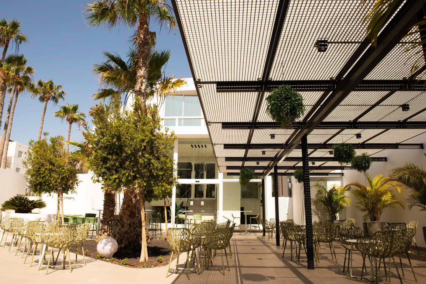 Aequora-Lazarote-Suites-Bar-14