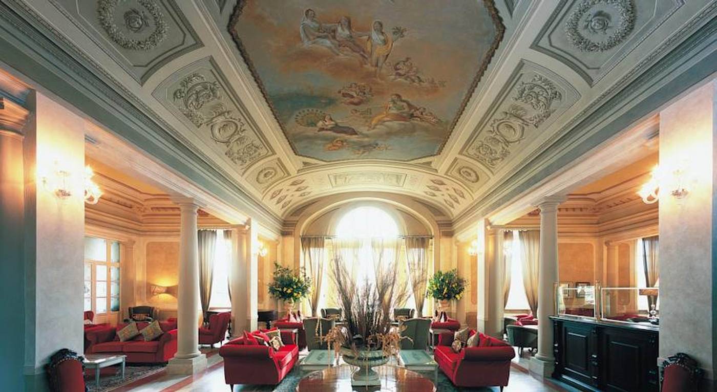 Bagni-di-Pisa-Palace-and-Thermal-Spa-Lobby-9
