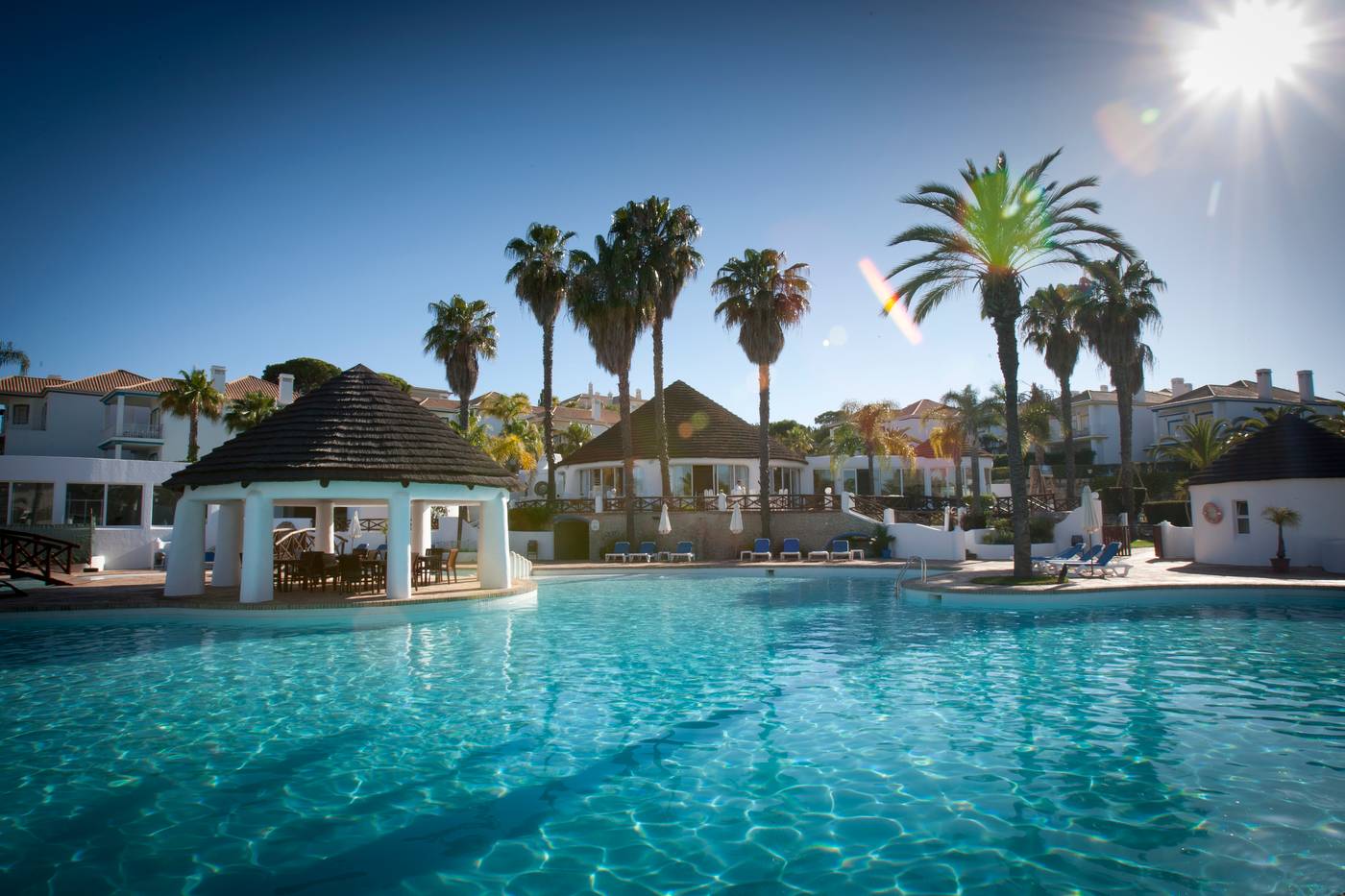 Encosta-do-Lago-Resort-General-view-4
