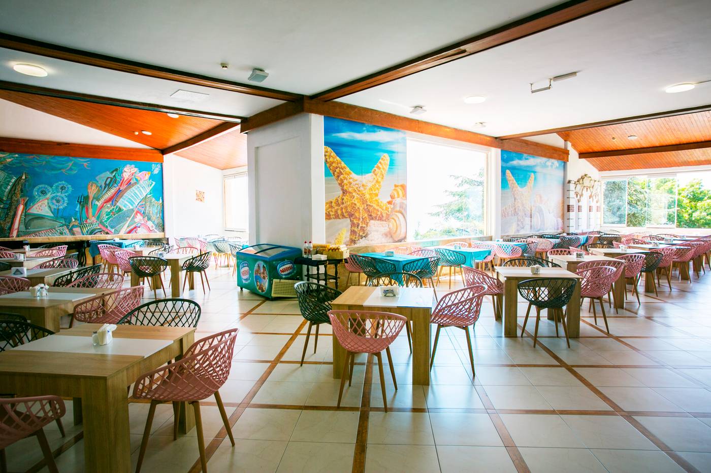 Elenite-Holiday-Village-Restaurant-33