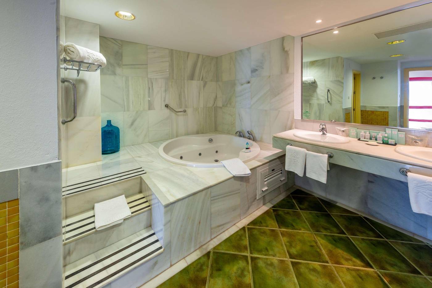 Parador-de-Nerja-Room-44