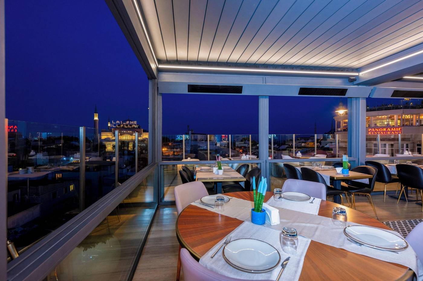 Arden-City-Restaurant-29