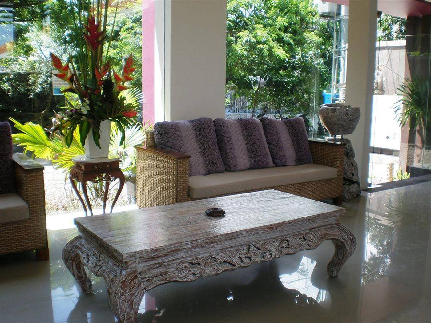 Svarna Suite Seminyak-Indonesia-Bali-Lobby-4