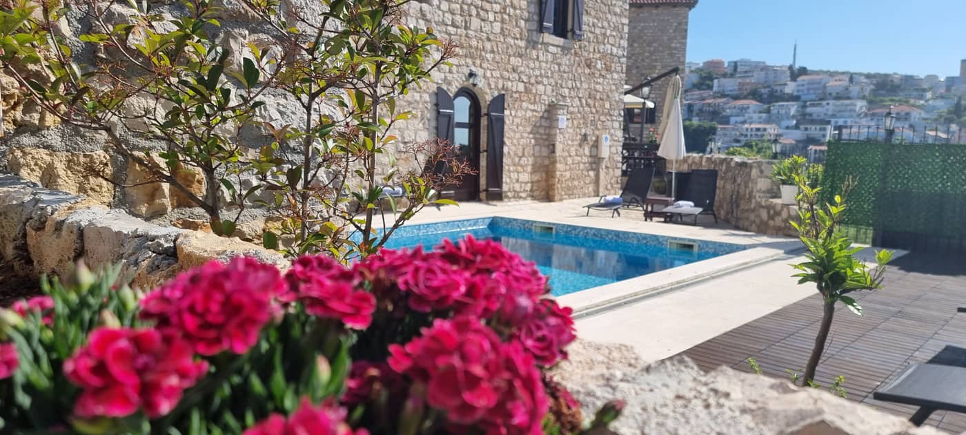 Hotel-Palata-Venezia-Pool-2