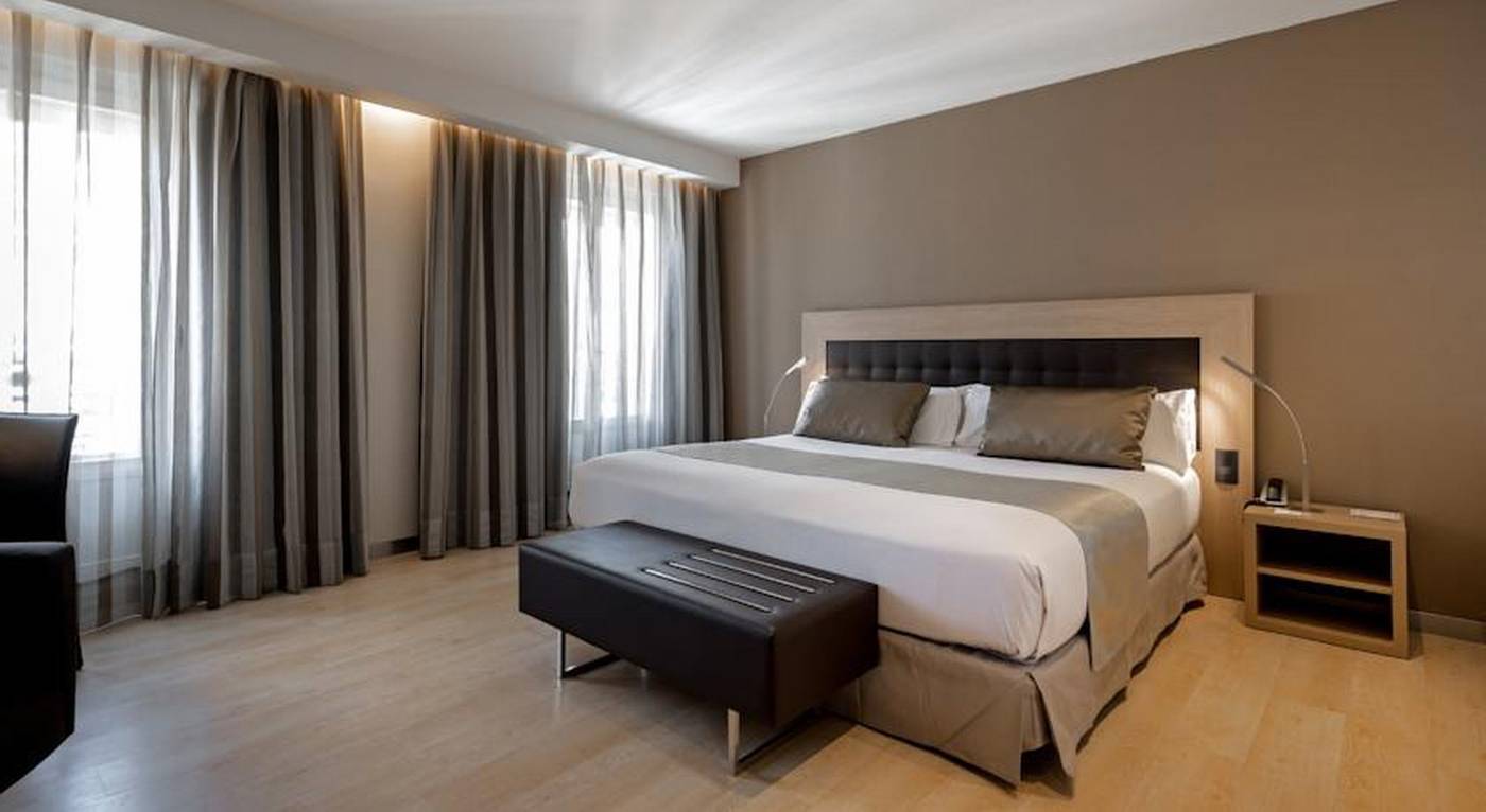 Catalonia-Plaza-Mayor-Room-41