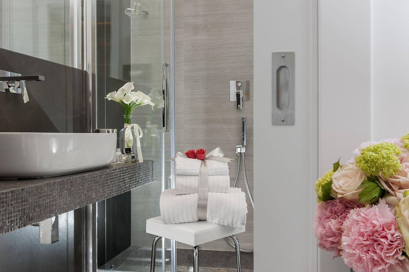 Vatican-Style-Room-32