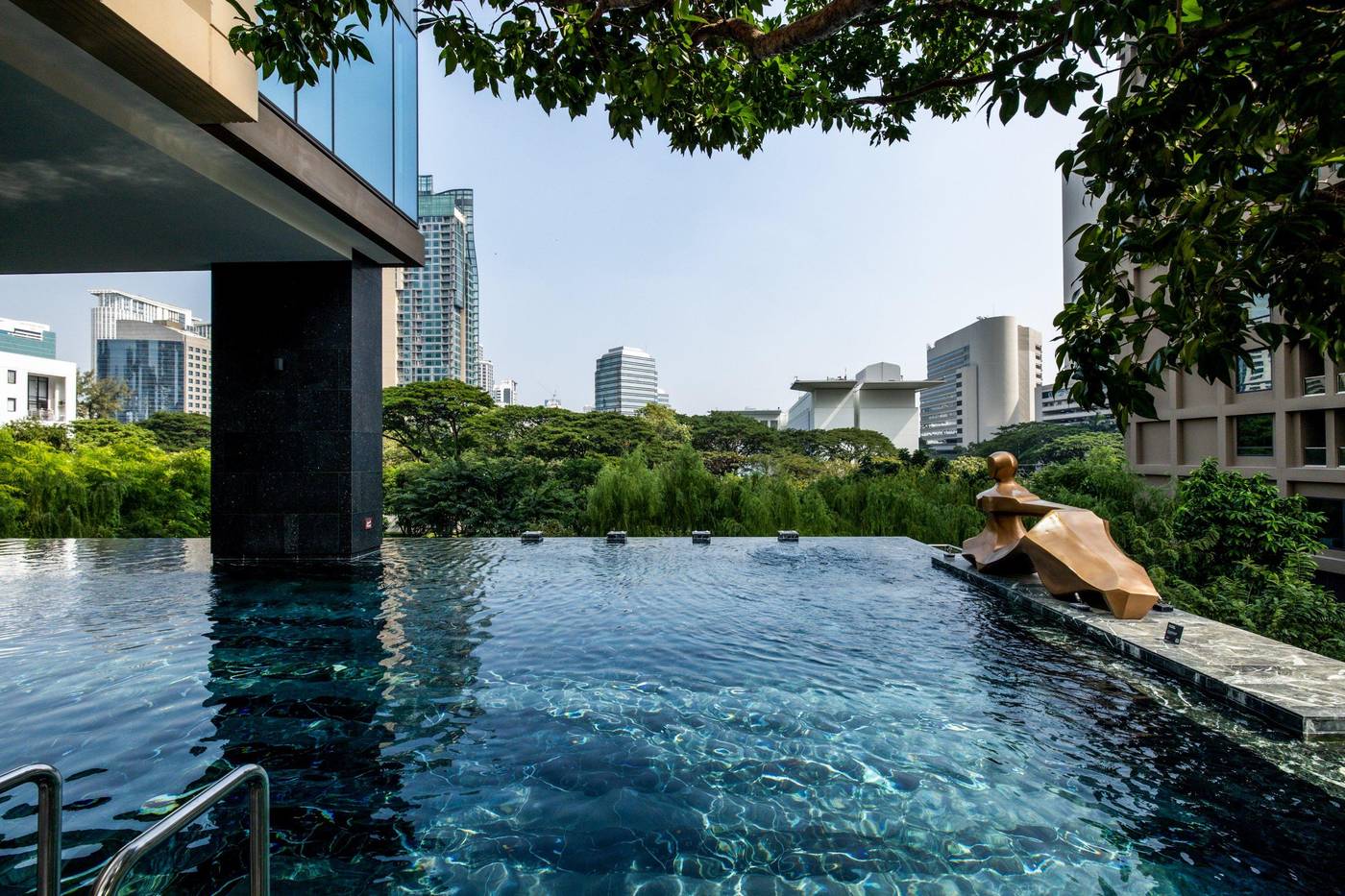 Kimpton-Maa-Lai-Hotel-Bangkok-Pool-1