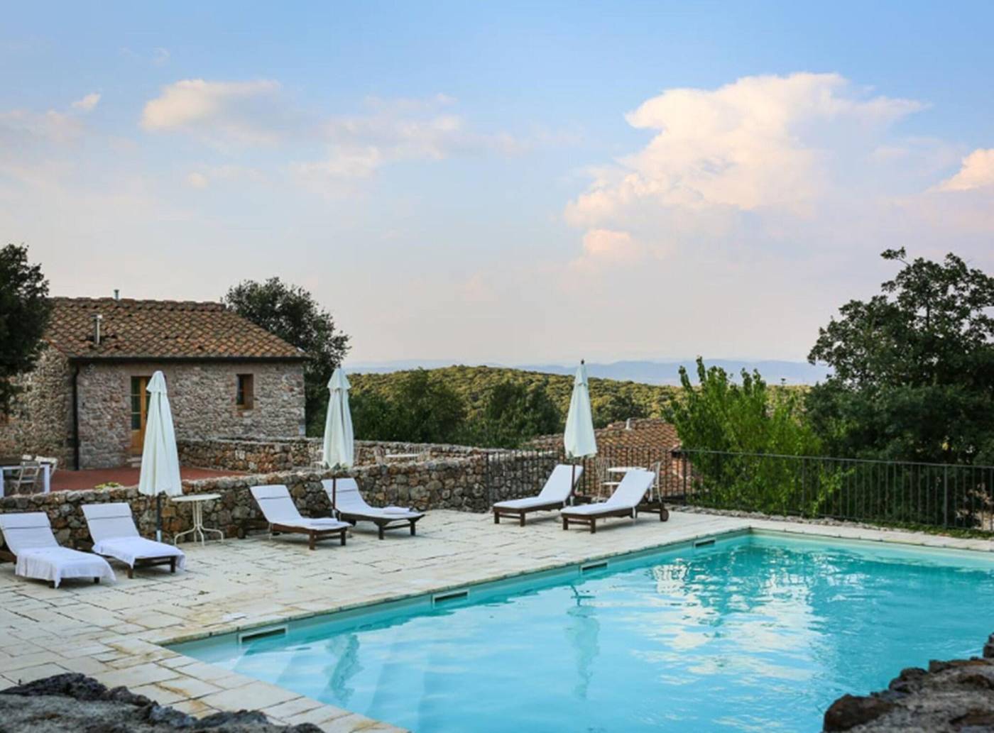 Relais-La-Costa-Pool-11