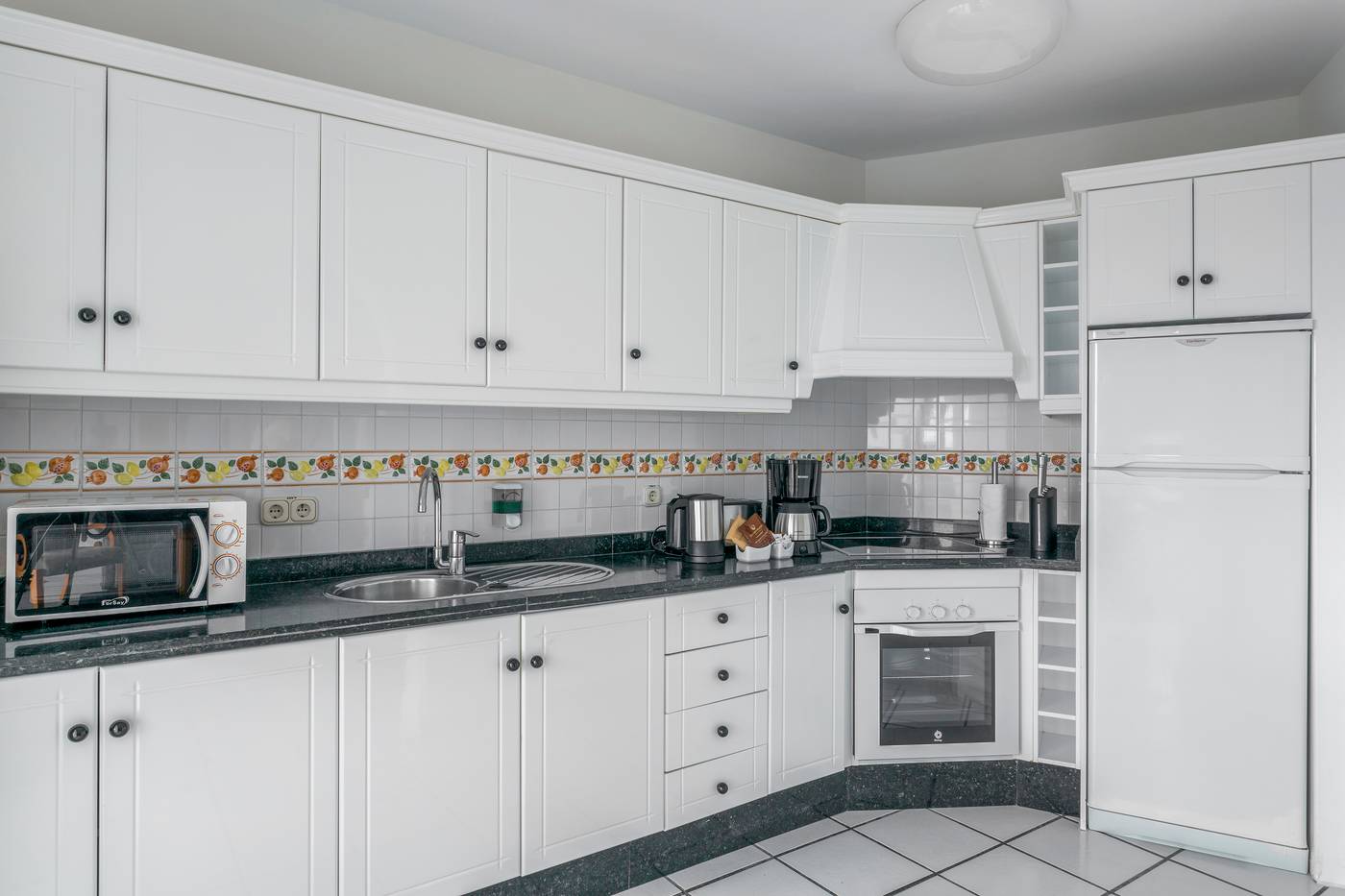 Santa-Barbara-Golf---Ocean-Club-Room-33