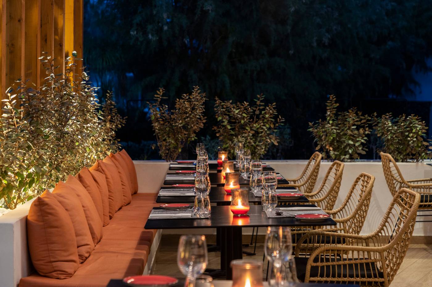 Eden-Roc-Resort-Hotel-Restaurant-16