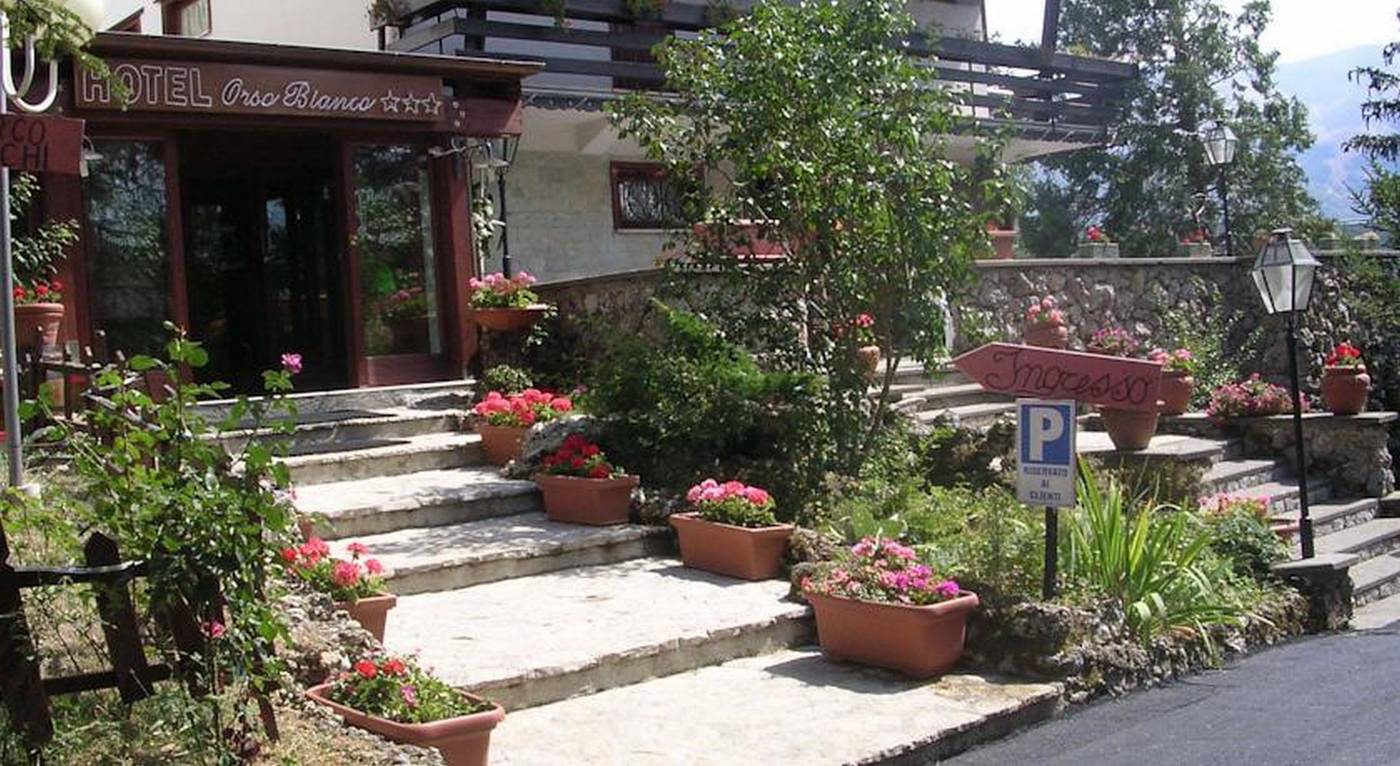 Hotel Orso Bianco-Italy-Pescasseroli-General view-1