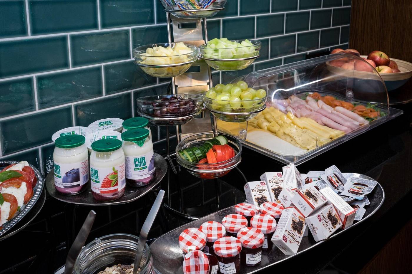 The-Hendrick-S-Hotel-Restaurant-55