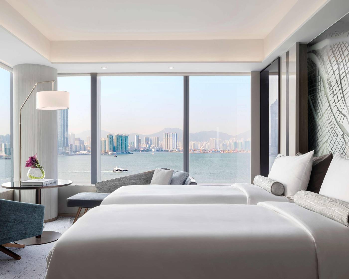 Hyatt-Centric-Victoria-Harbour-Room-22