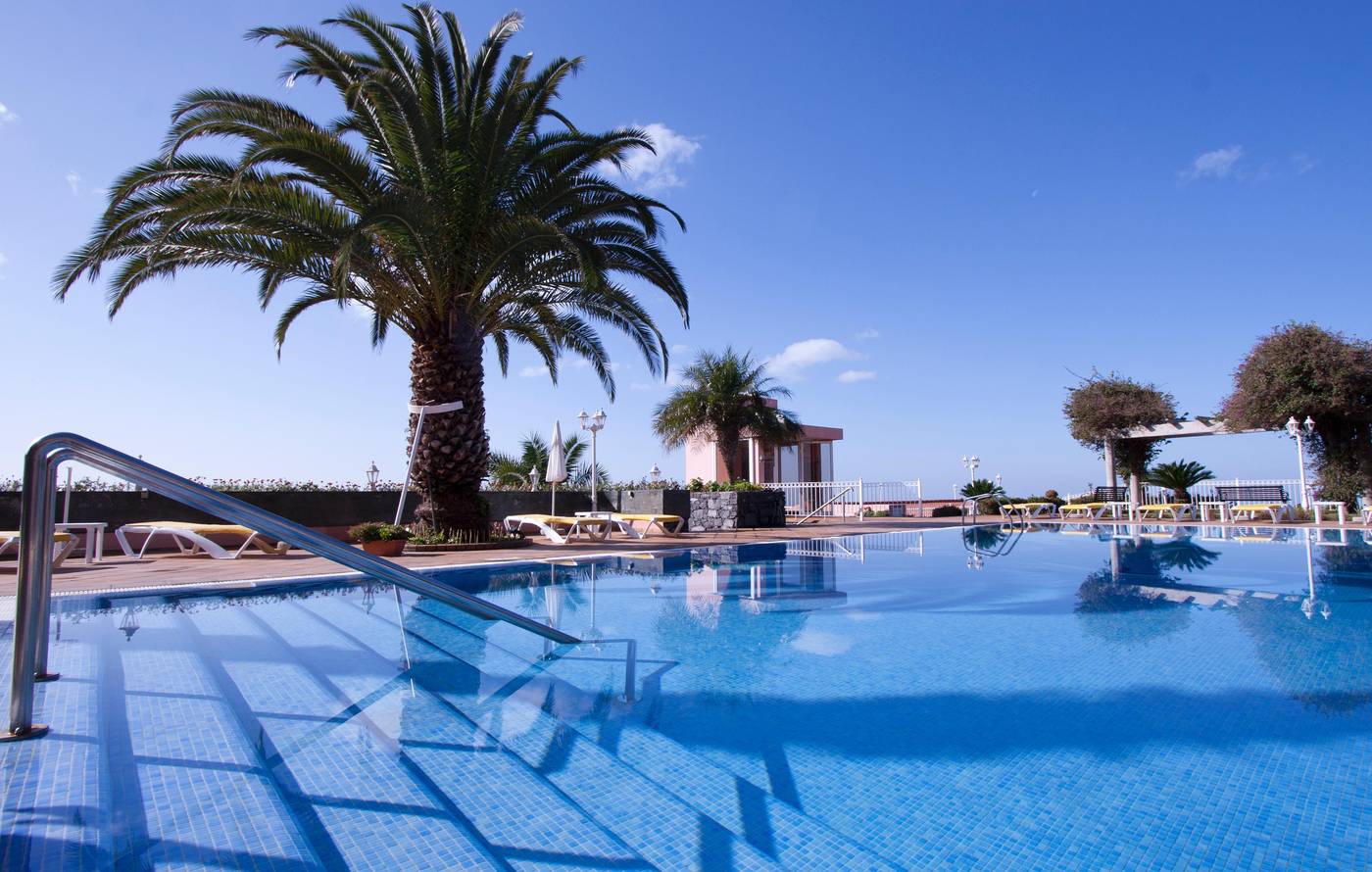 Ocean-Gardens-Pool-4