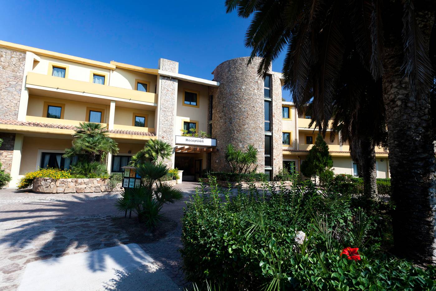 Horse-Country-Resort-Congress---Spa-Lobby-10