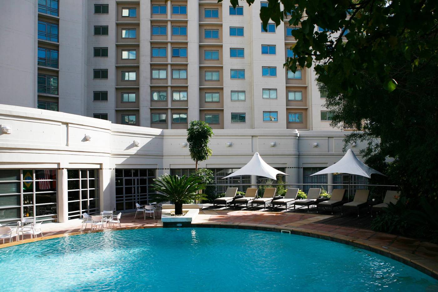 Southern-Sun-Cape-Town-Waterfront-Pool-6