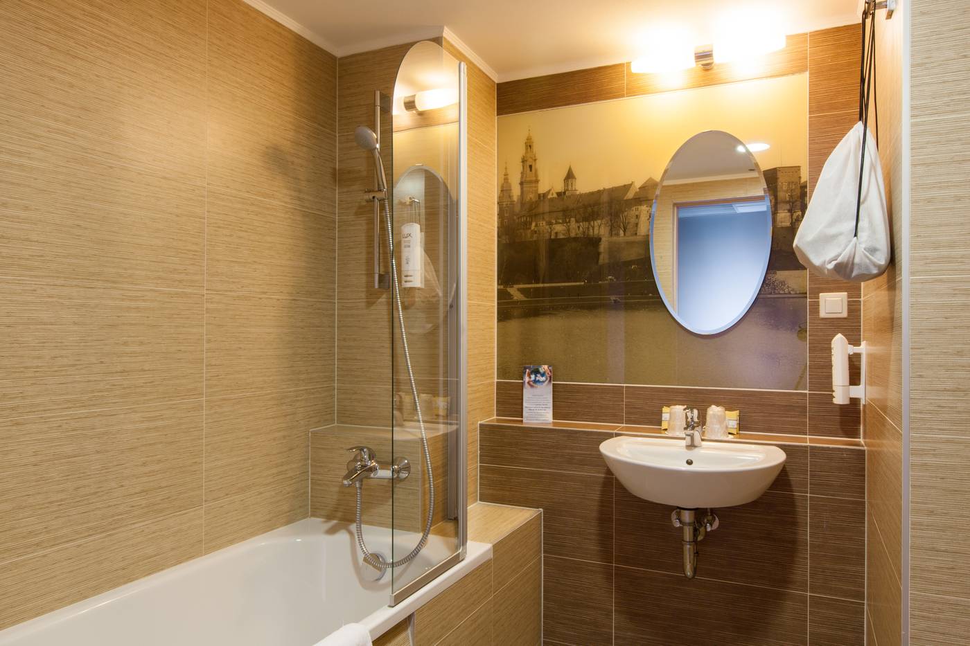 Galaxy-Hotel-Room-29