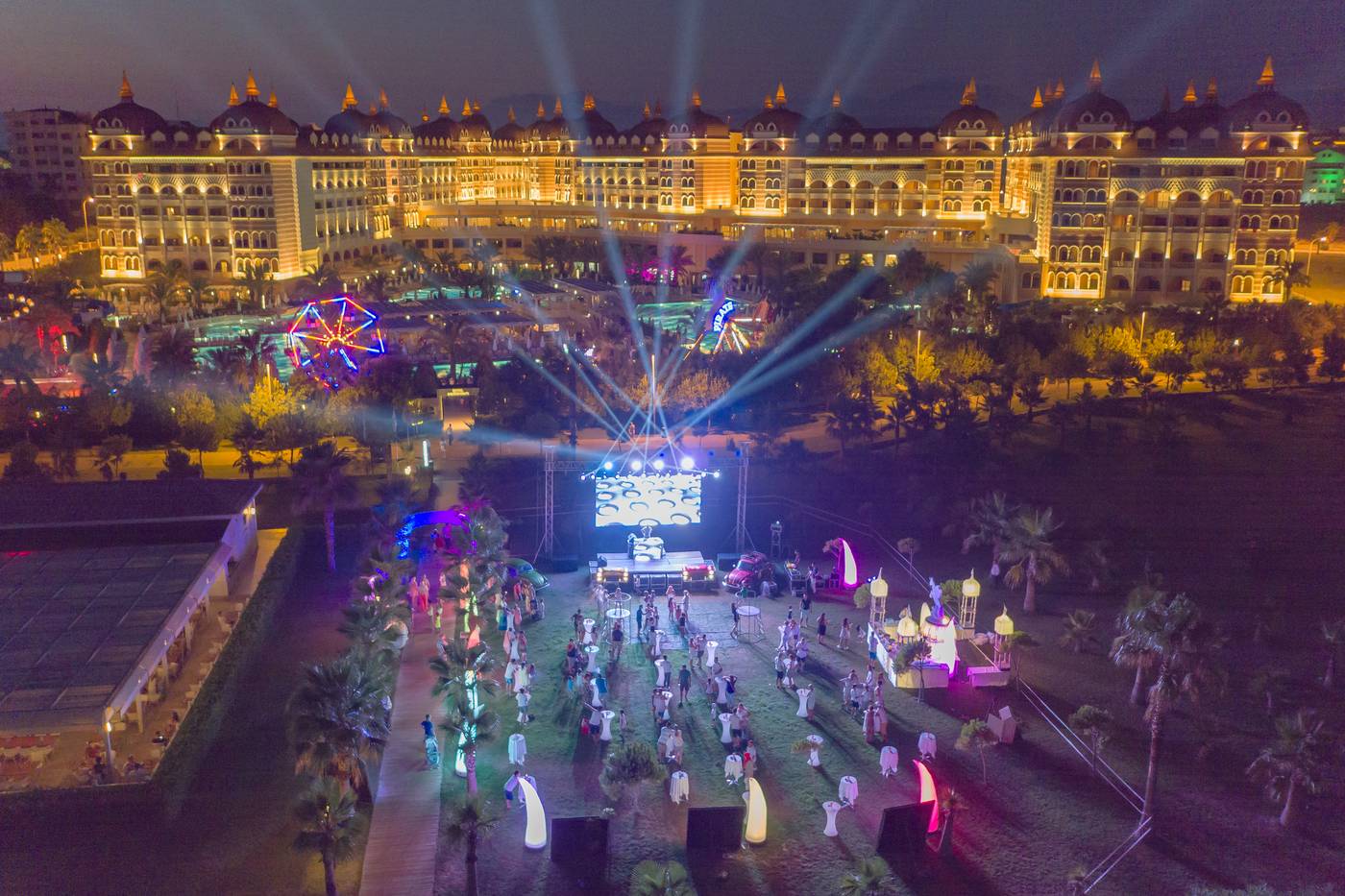 Royal-Alhambra-Palace-General-view-19