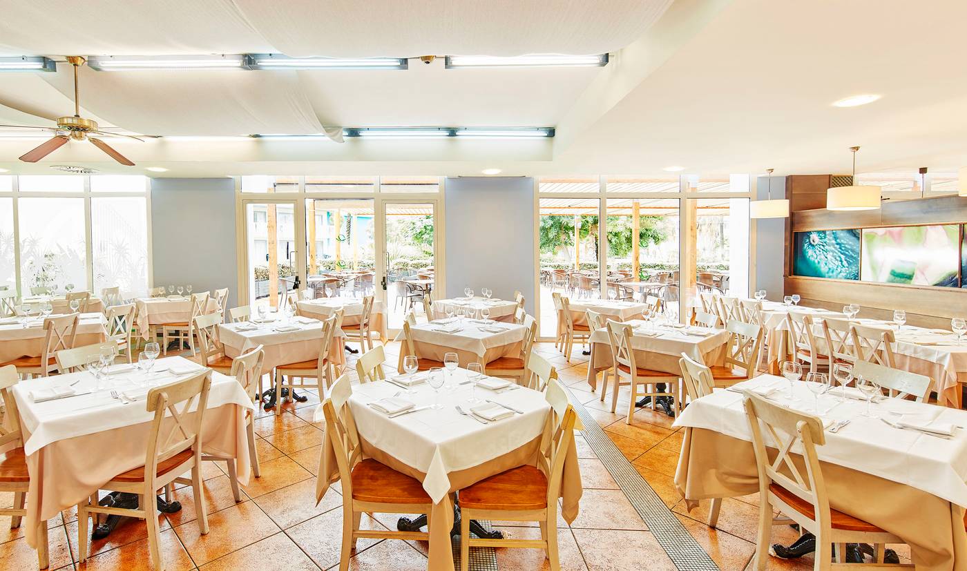 PortAventura-Hotel-Caribe---Theme-Park-Restaurant-33