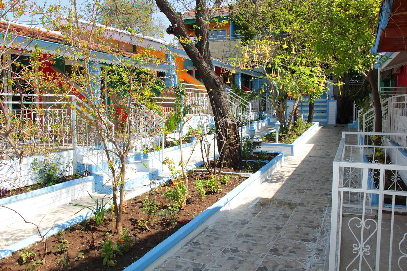 Temple-Side-General-view-10