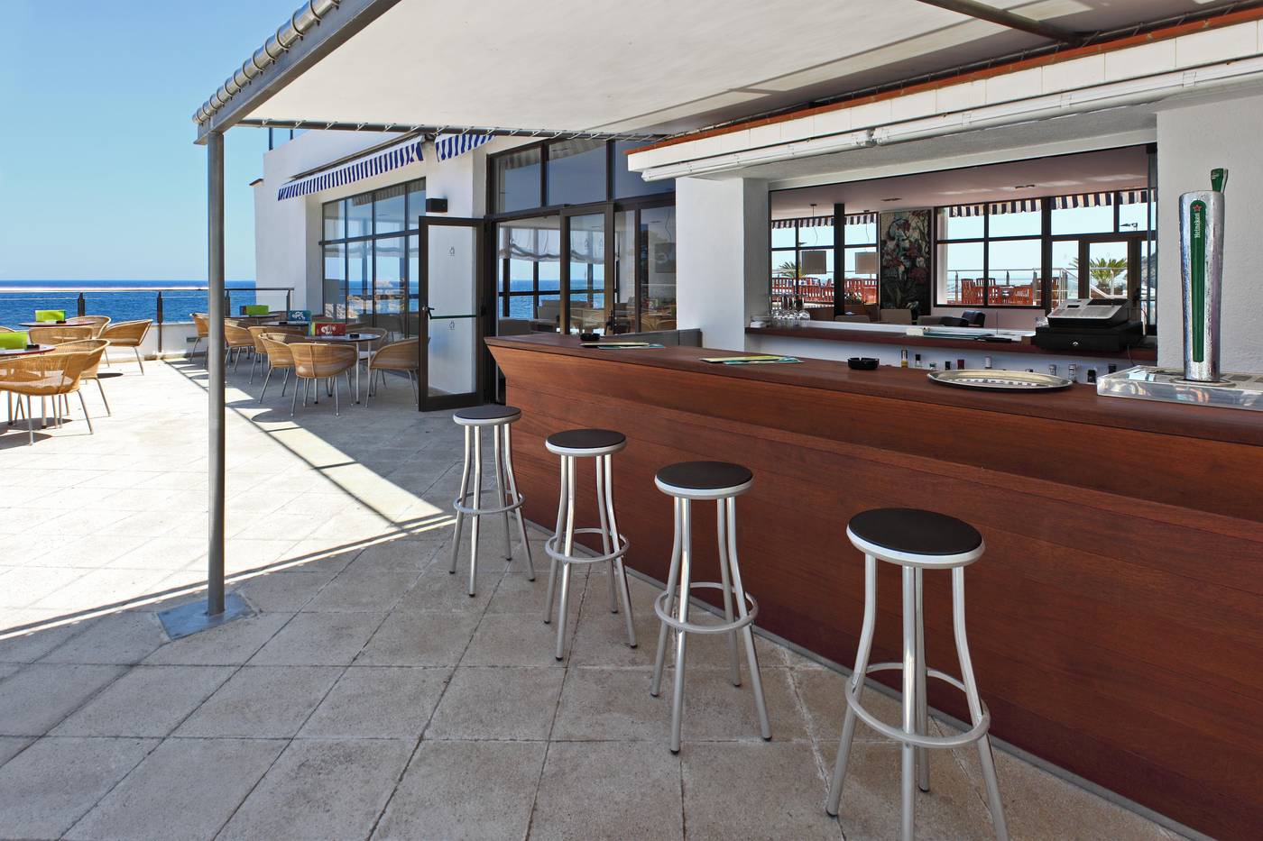 Premier-Gran-Hotel-Reymar---Spa-Bar-56