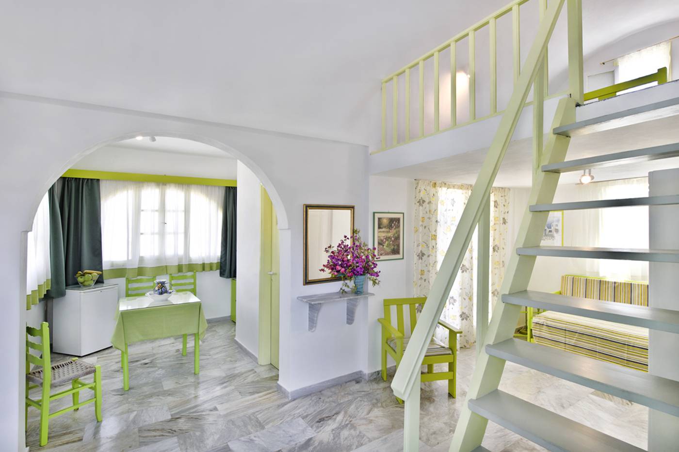 Paradise-Resort-Room-24