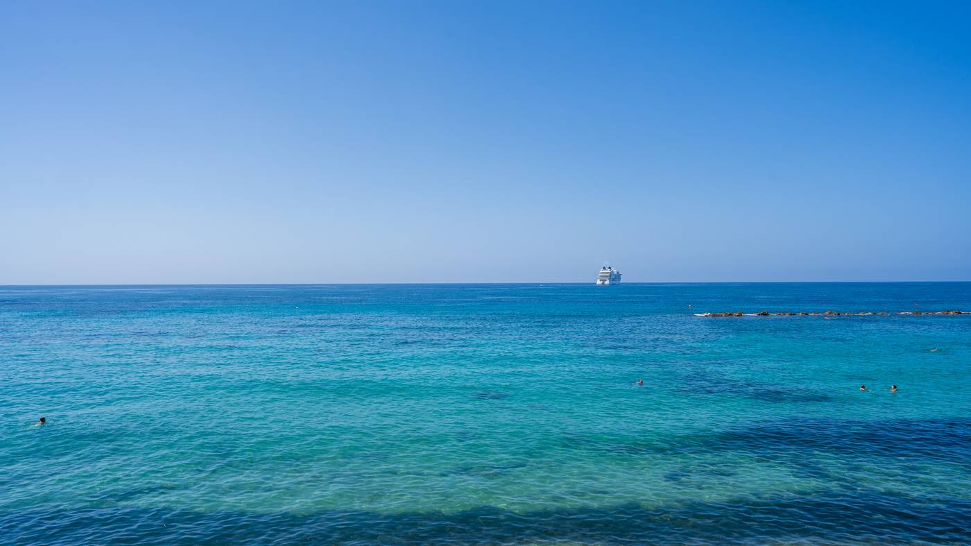 Paphos-Gardens-Holiday-Resort-Beach-38