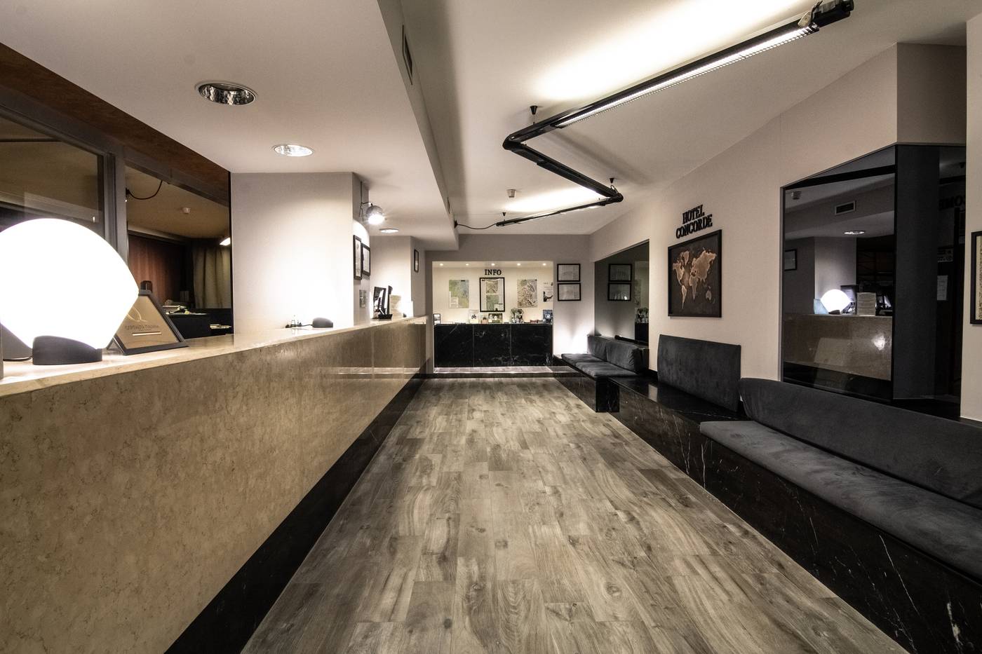 Concorde-Italy-ARONA-Lobby-8