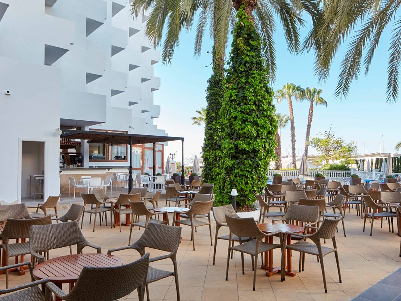 Tres-Torres-Terrace-9