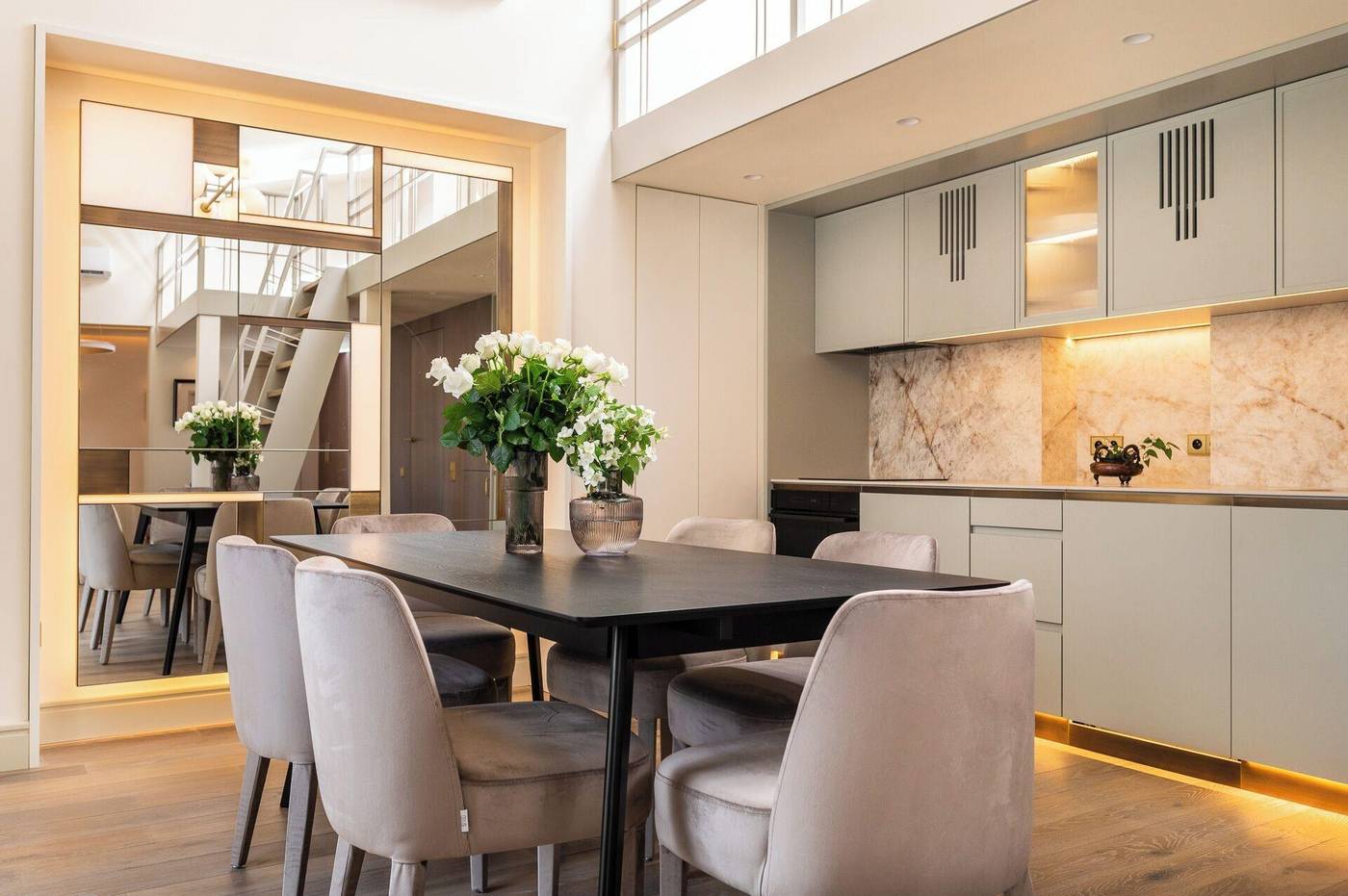 Art-Boutique-ApartHotel-Room-11