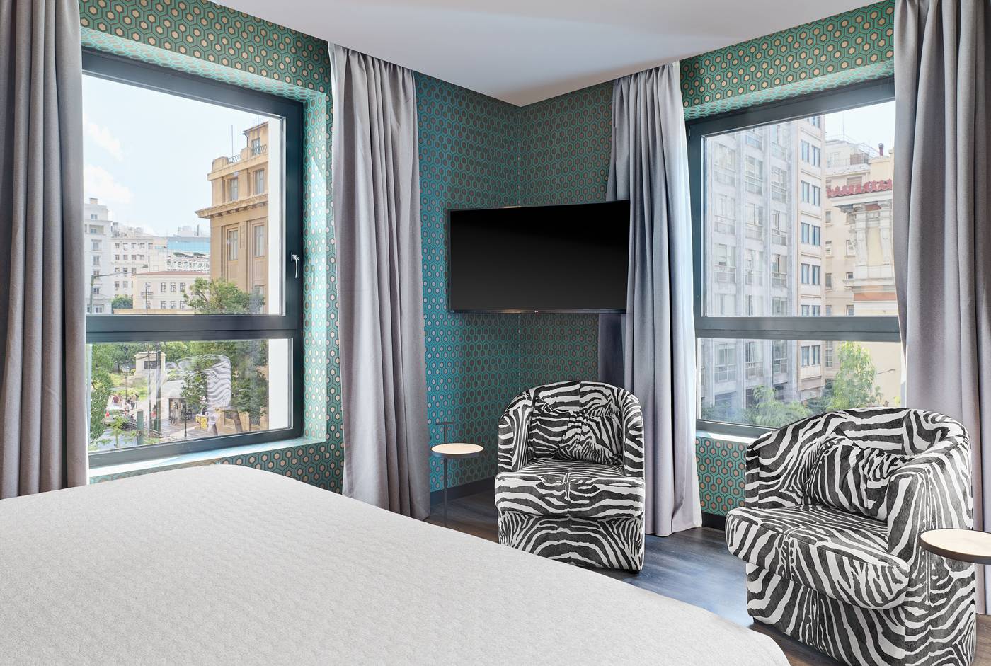 NYX-Esperia-Palace-Athens-by-Leonardo-Hotels-Room-50