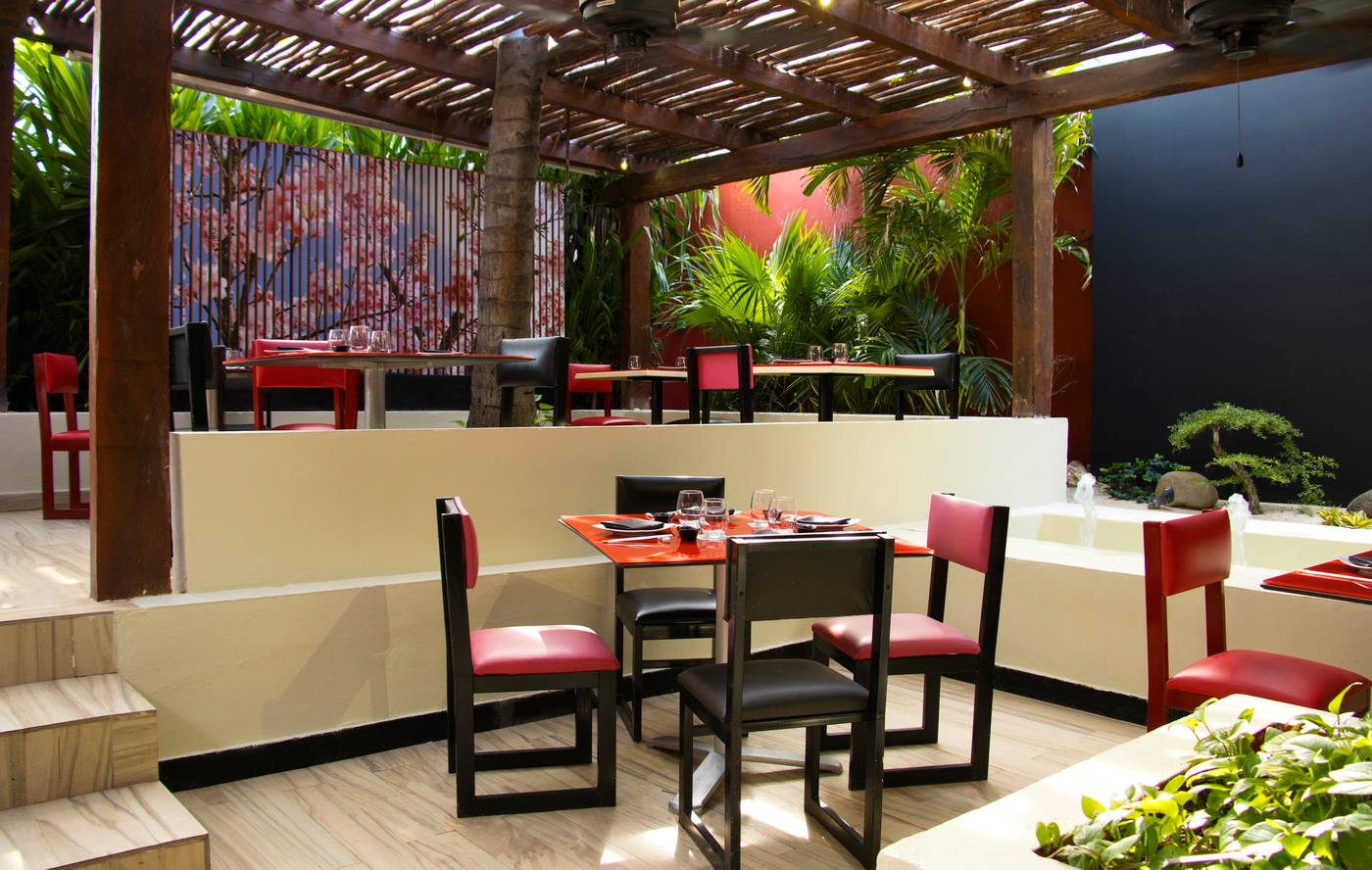 Grand-Oasis-Cancun-Restaurant-83