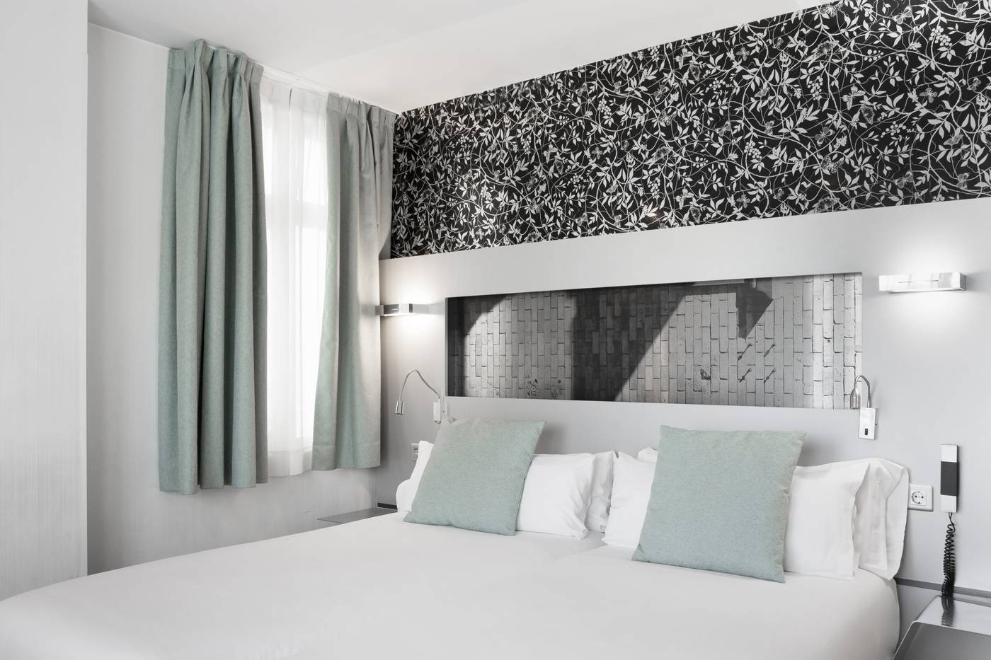 Petit-Palace-Plaza-Mayor-Room-11