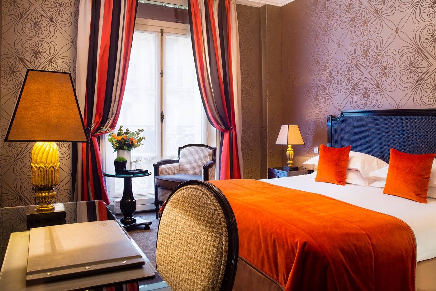 West-end-Paris-Room-38