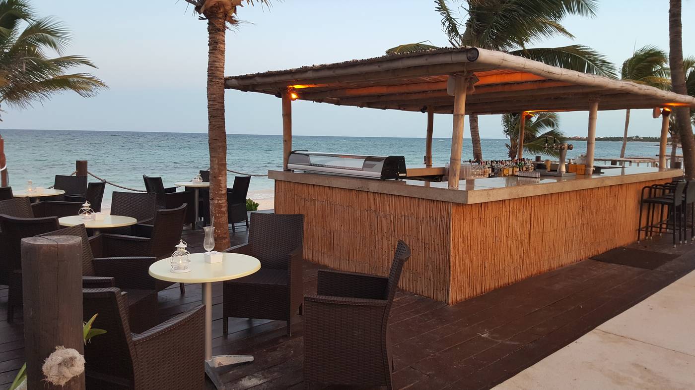 Akumal-Bay-Beach---Wellness-Resort-Restaurant-34