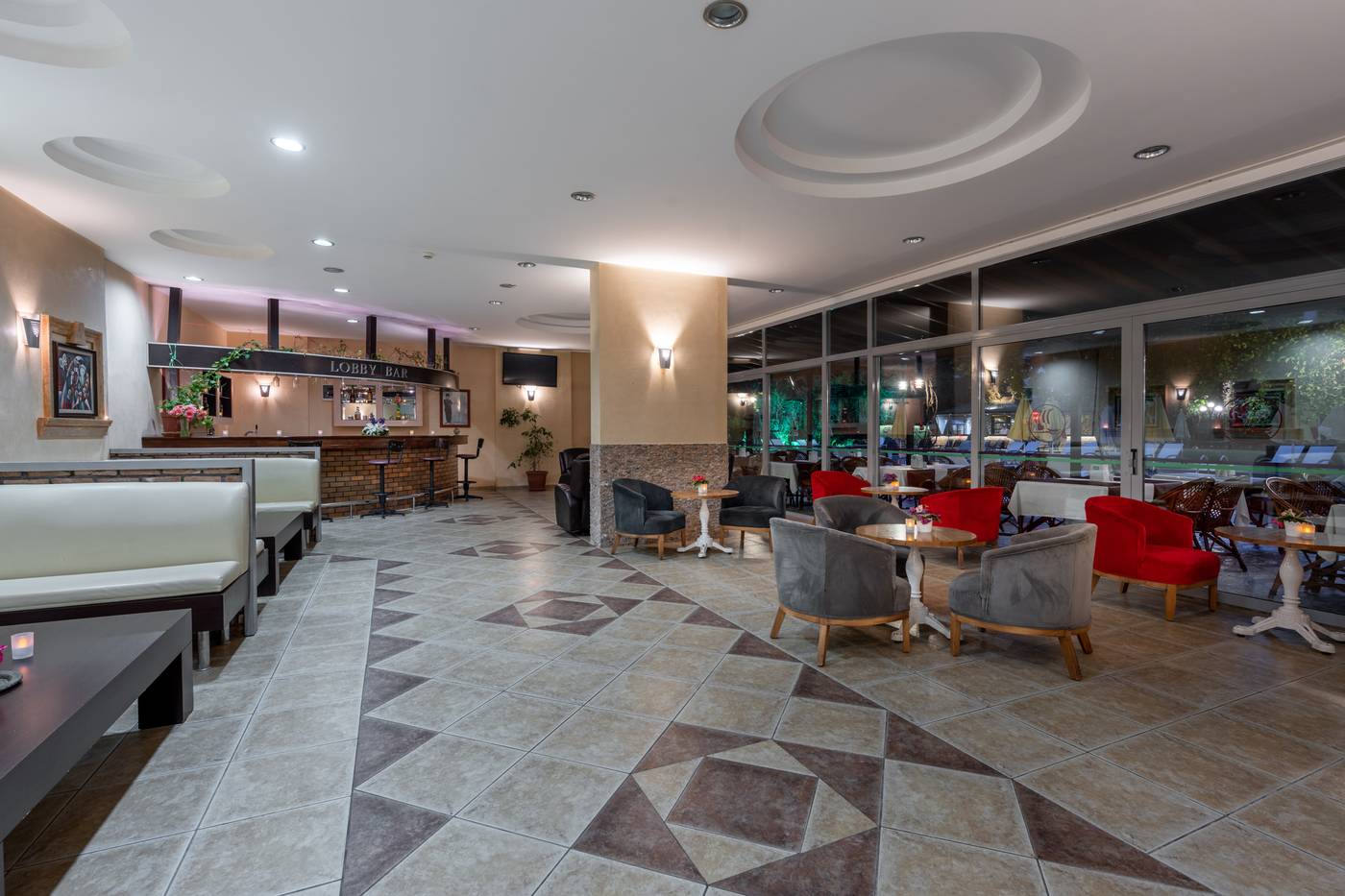 Grand-Vikin-Hotel-Lobby-45