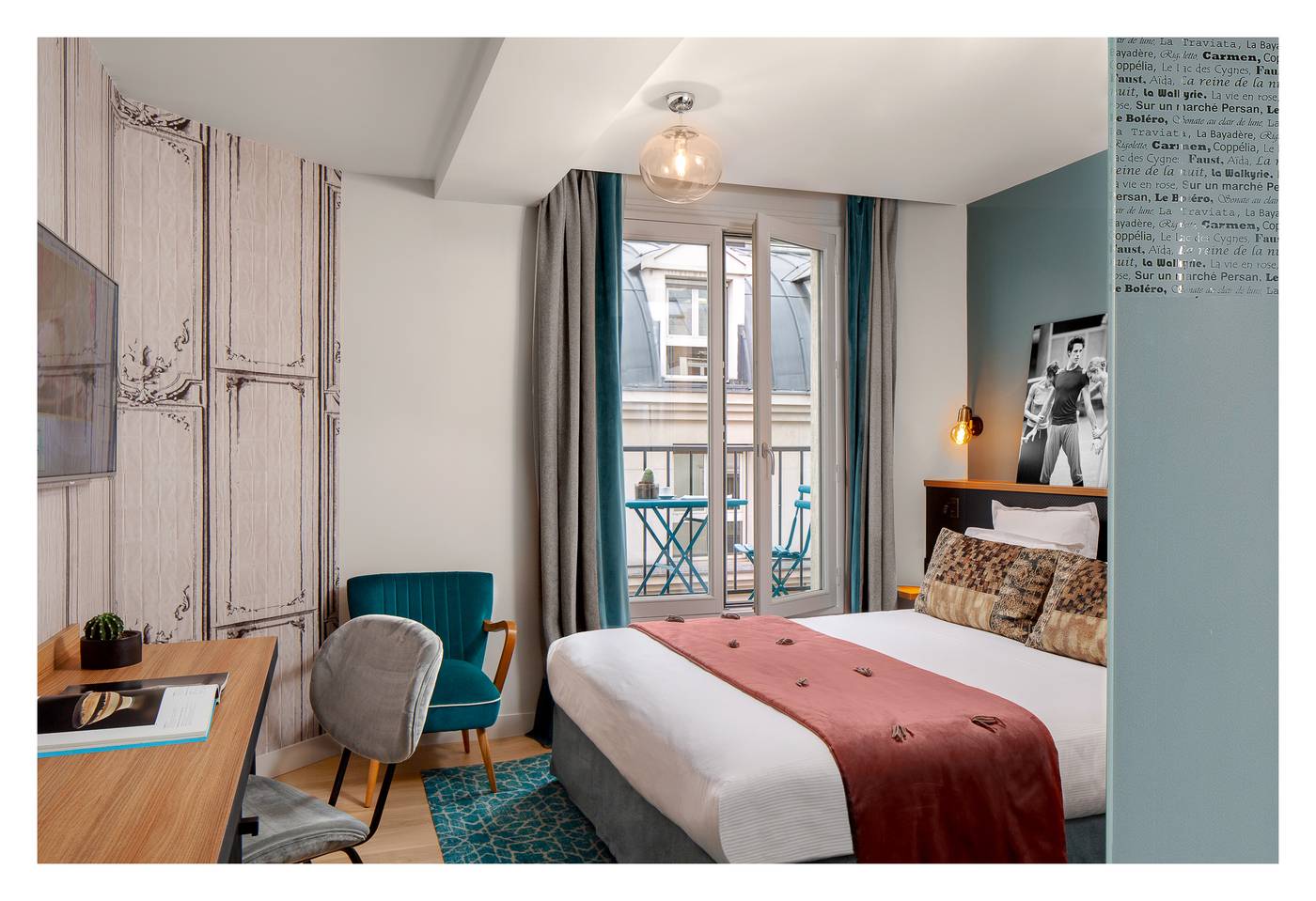 Lyric-Hotel-Paris-Room-9