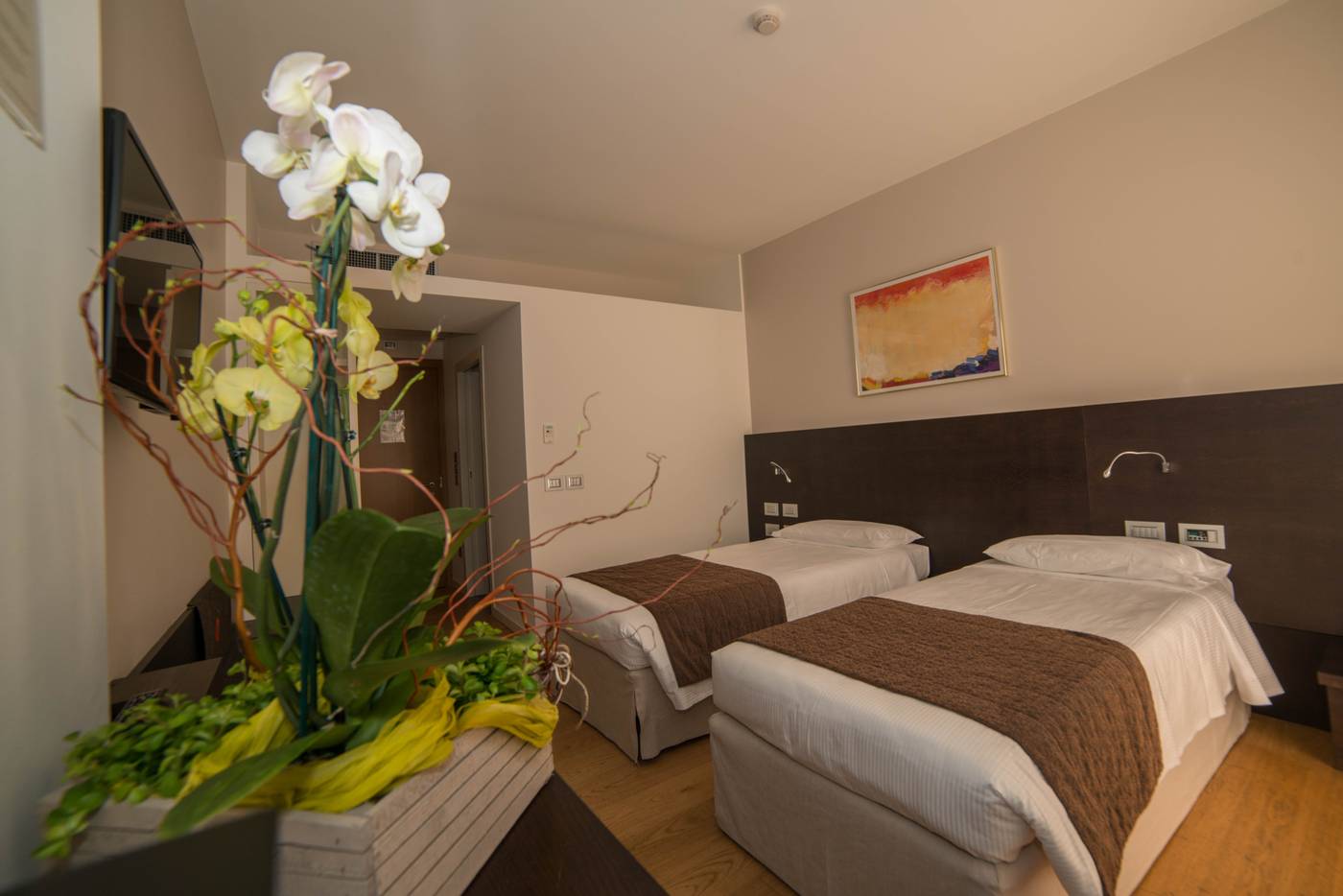 Mod 5 Living Hotel-Italy-Sandra Di Castelnuov-Room-10