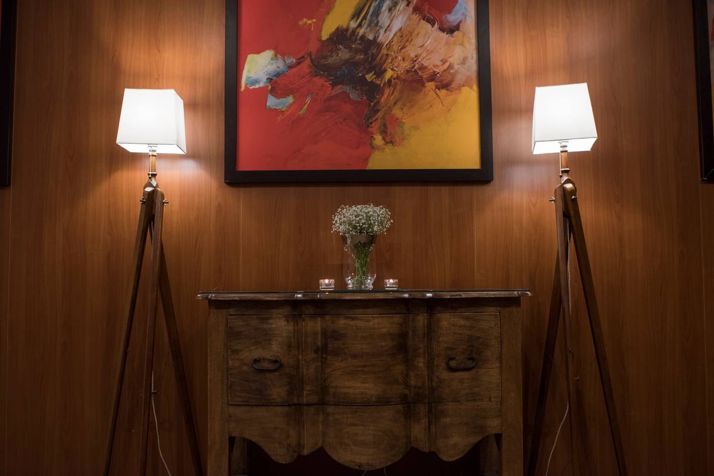 Cortijo-Chico-Malaga-Airport-Lobby-27