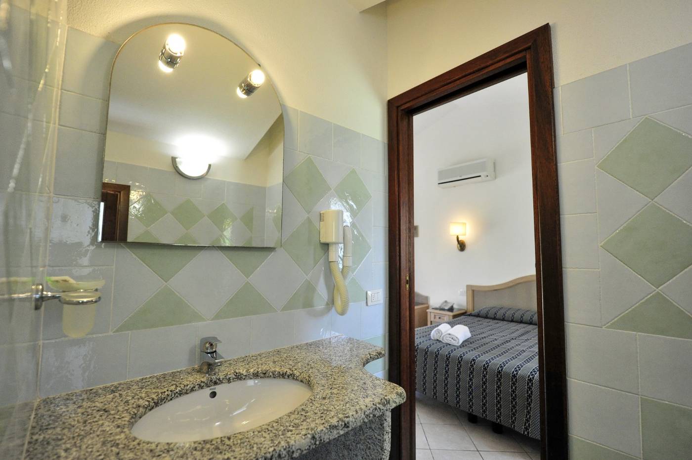 Cala Mirto Hotel-Italy-BUDONI-Room-8