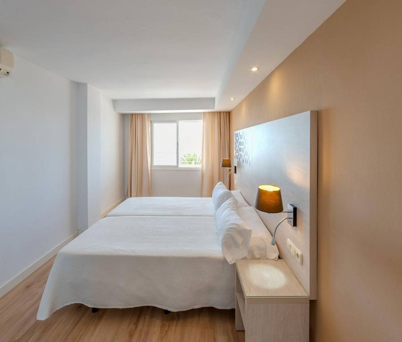 Puerto-Azul-Room-5