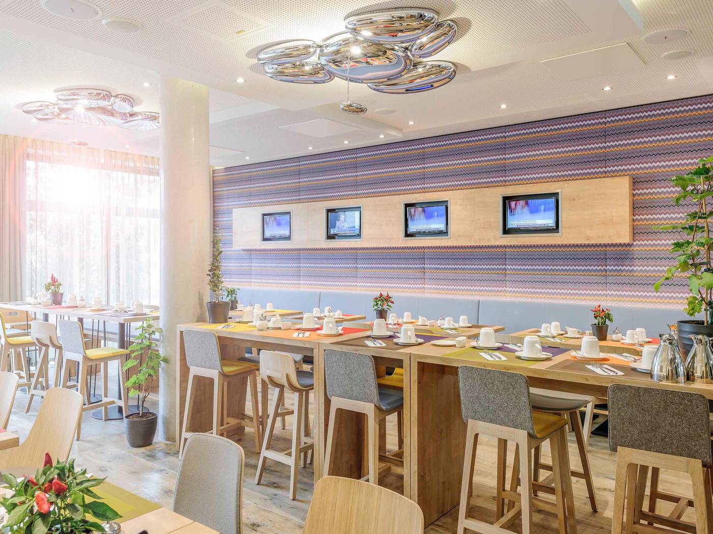 Novotel-Muenchen-City-Arnulfpark-Restaurant-48