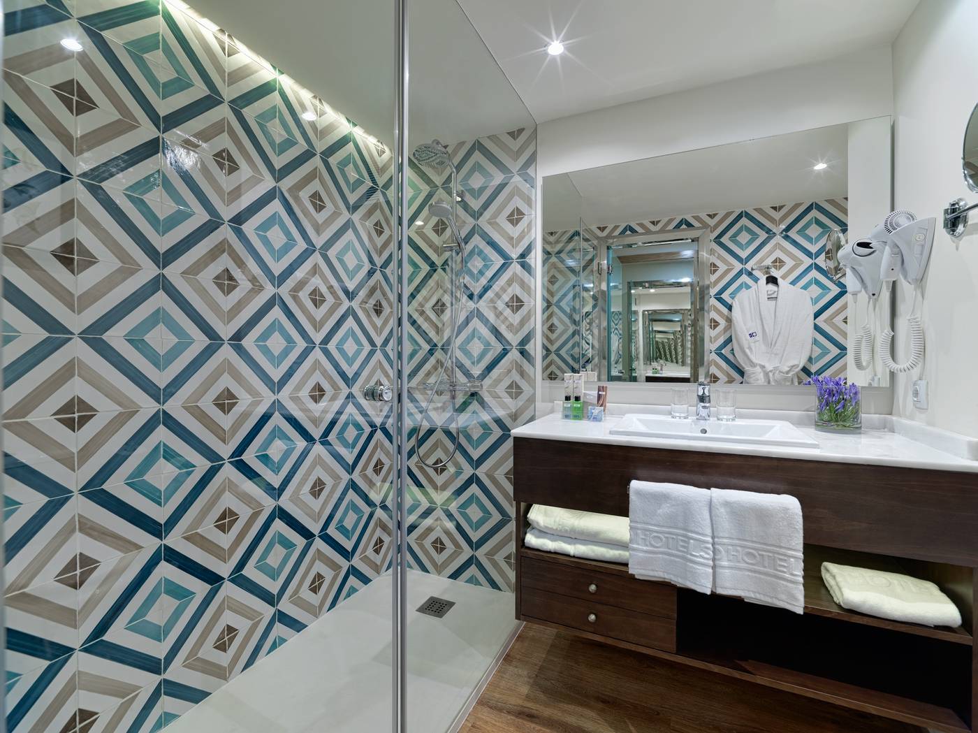 H10-Conquistador-Room-29