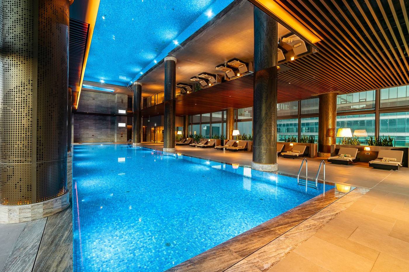 Radisson-Collection-Hotel-Vadistanbul-Pool-80